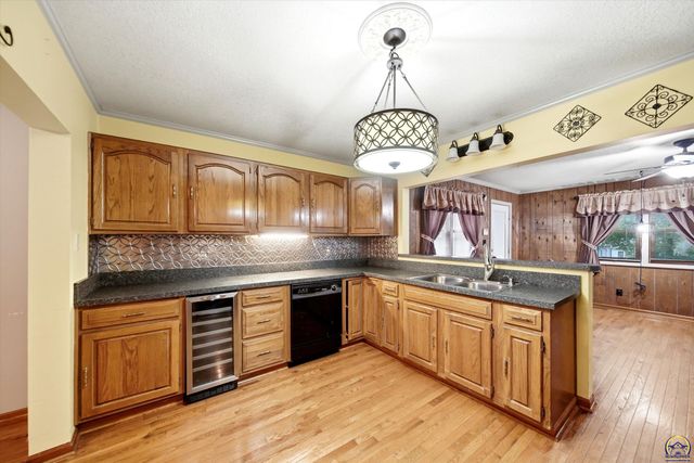 3505 NW Topeka BLVD, Topeka, KS 66617