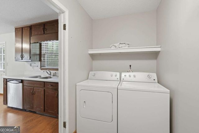 6405 Riley Road, Cumming, GA 30028