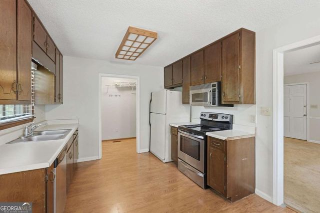 6405 Riley Road, Cumming, GA 30028