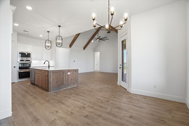 450 Red Bird Drive, Springtown, TX 76082