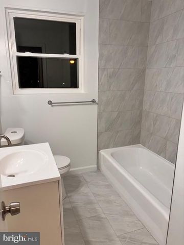 7912 RIGGS RD, Hyattsville, MD 20783