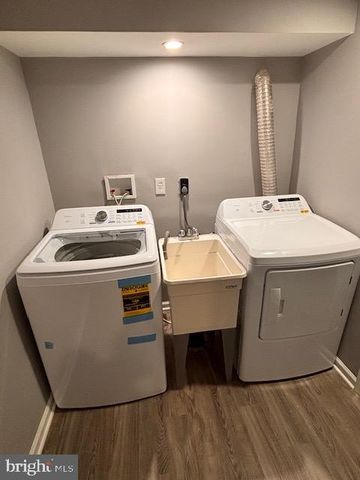 7912 RIGGS RD, Hyattsville, MD 20783