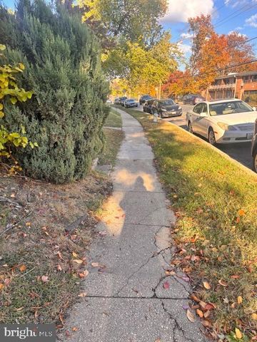 7912 RIGGS RD, Hyattsville, MD 20783