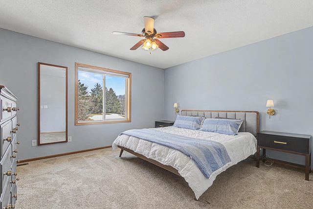 9200 Lakeside Trail, Champlin, MN 55316