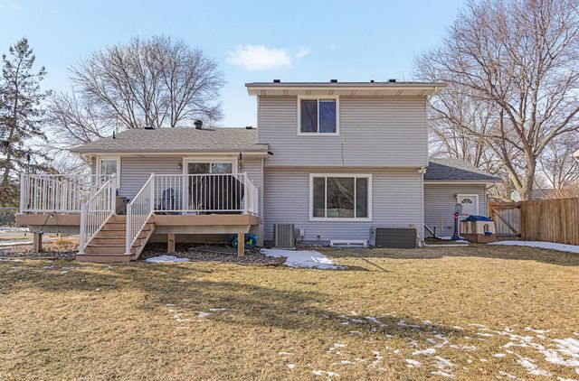 9200 Lakeside Trail, Champlin, MN 55316