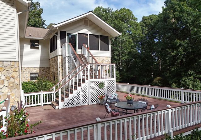 409 Johnson Mill Road, Ellijay, GA 30536
