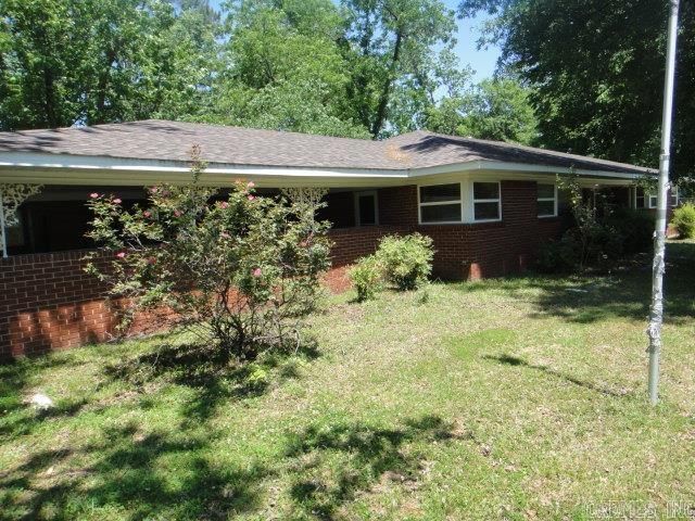 418 W 3rd Street, Lonoke, AR 72086