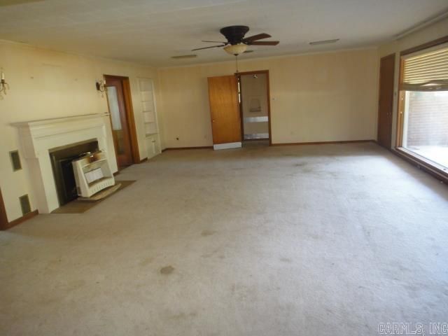 418 W 3rd Street, Lonoke, AR 72086