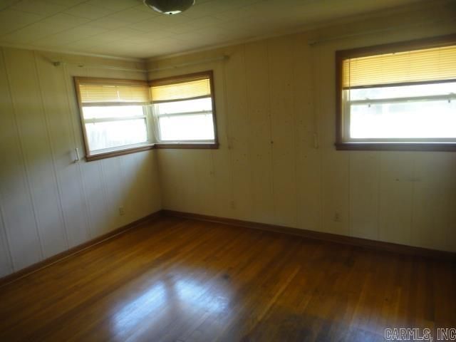 418 W 3rd Street, Lonoke, AR 72086