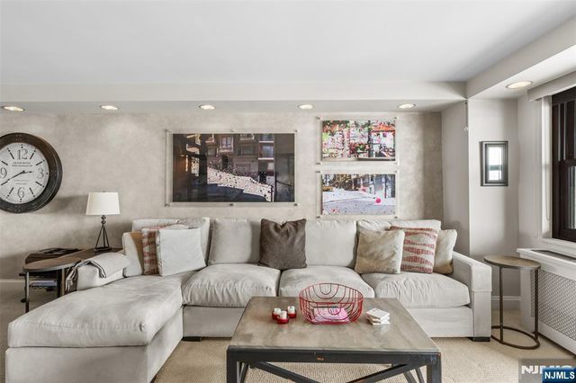 7855 Boulevard East 19G, North Bergen, NJ 07047