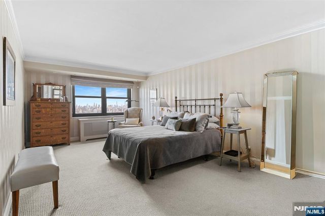 7855 Boulevard East 19G, North Bergen, NJ 07047