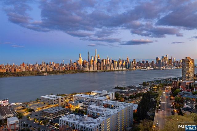 7855 Boulevard East 19G, North Bergen, NJ 07047