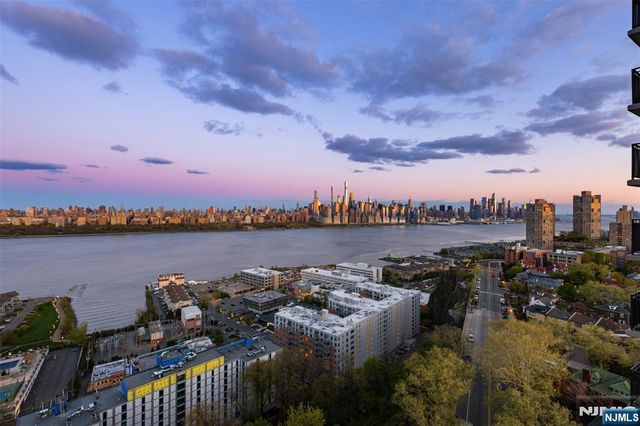 7855 Boulevard East 19G, North Bergen, NJ 07047