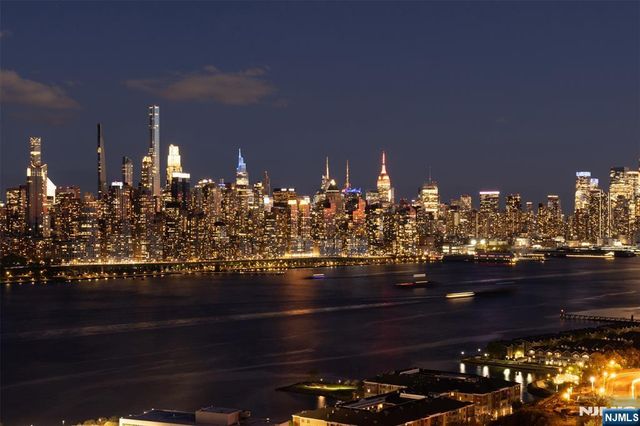 7855 Boulevard East 19G, North Bergen, NJ 07047