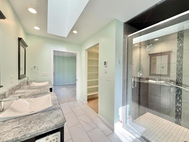 2780 S Hart Road, Beloit, WI 53511