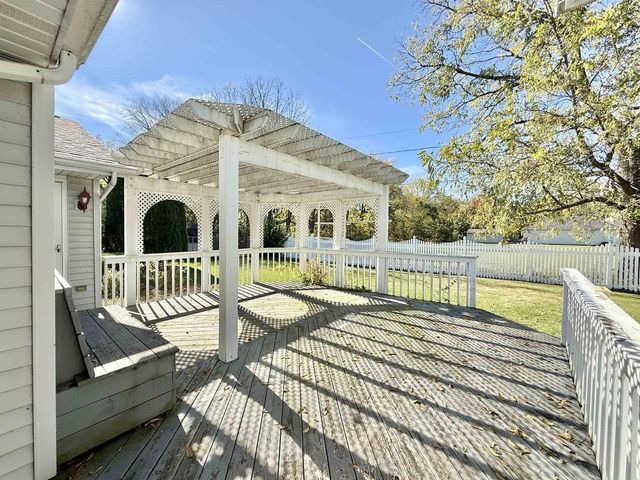 2780 S Hart Road, Beloit, WI 53511