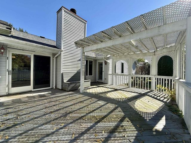 2780 S Hart Road, Beloit, WI 53511