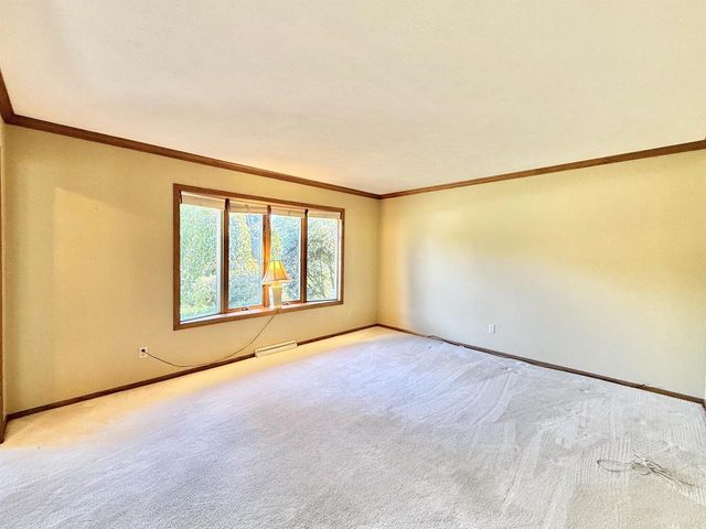 2780 S Hart Road, Beloit, WI 53511