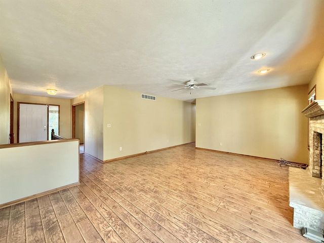 2780 S Hart Road, Beloit, WI 53511