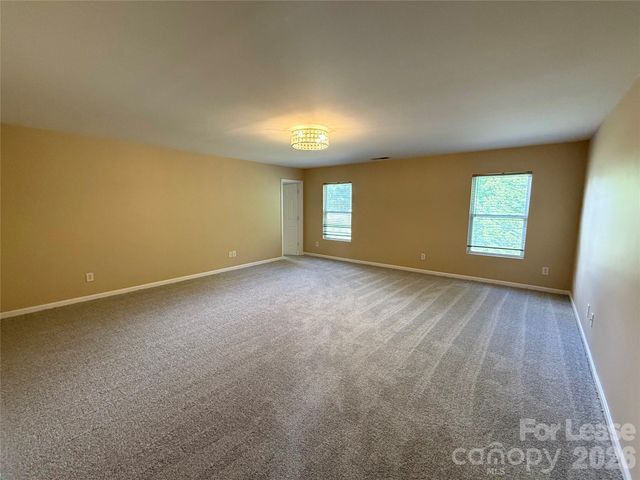 2223 Savannah Hills Drive, Matthews, NC 28105