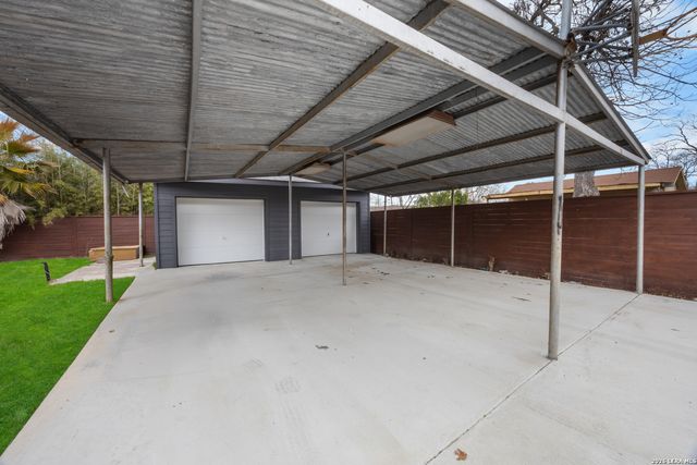 531 W Rosewood, San Antonio, TX 78212