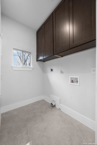 531 W Rosewood, San Antonio, TX 78212