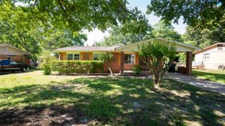 115 Meadowcliff Circle, Warner Robins, GA 31093