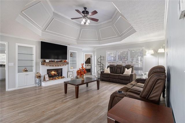 1911 Harvest Way, Loganville, GA 30052