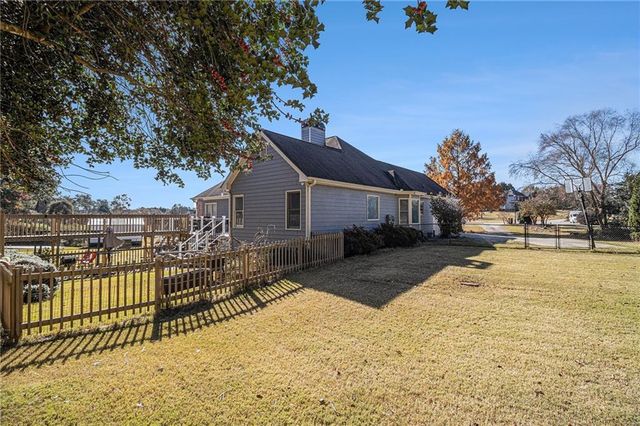 1911 Harvest Way, Loganville, GA 30052