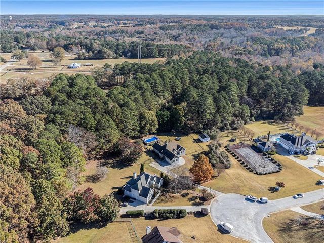 1911 Harvest Way, Loganville, GA 30052