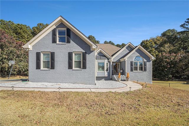 1911 Harvest Way, Loganville, GA 30052