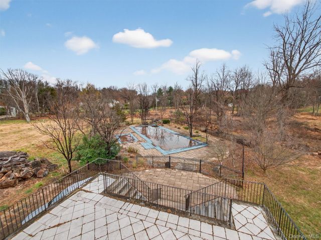 120 E Willow Tree Road, Spring Valley, NY 10977