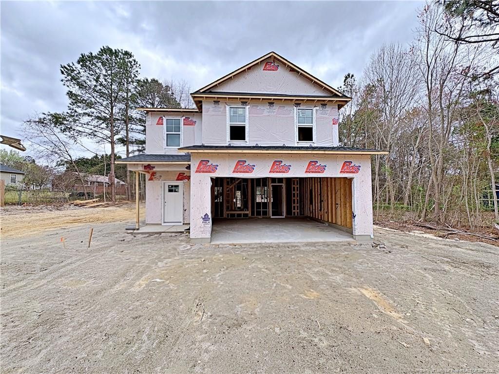 96 Montana Lane, Spring Lake, NC 28390