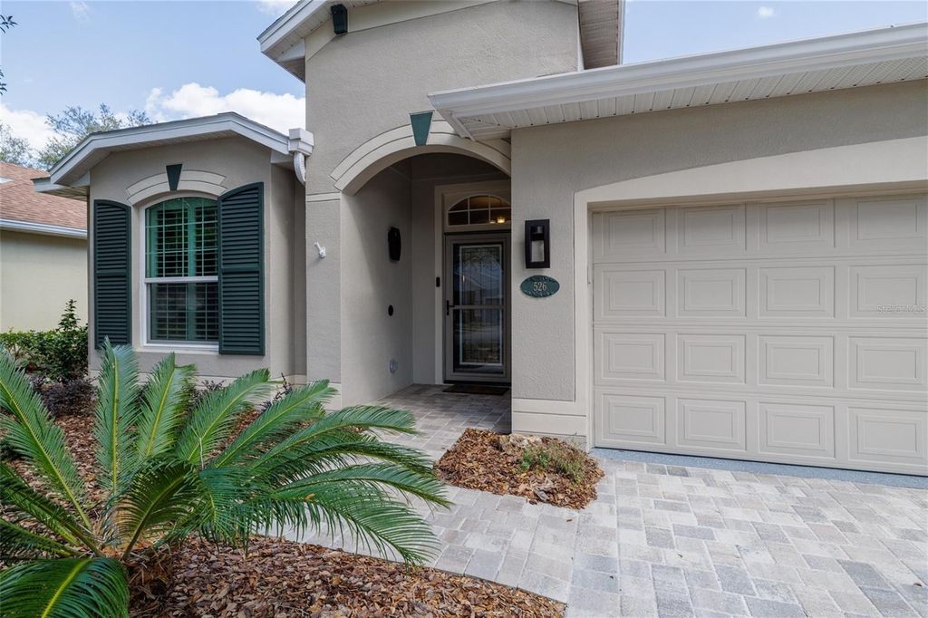 Image 2 of property listing at 526 HERON POINT WAY, Deland, FL 32724