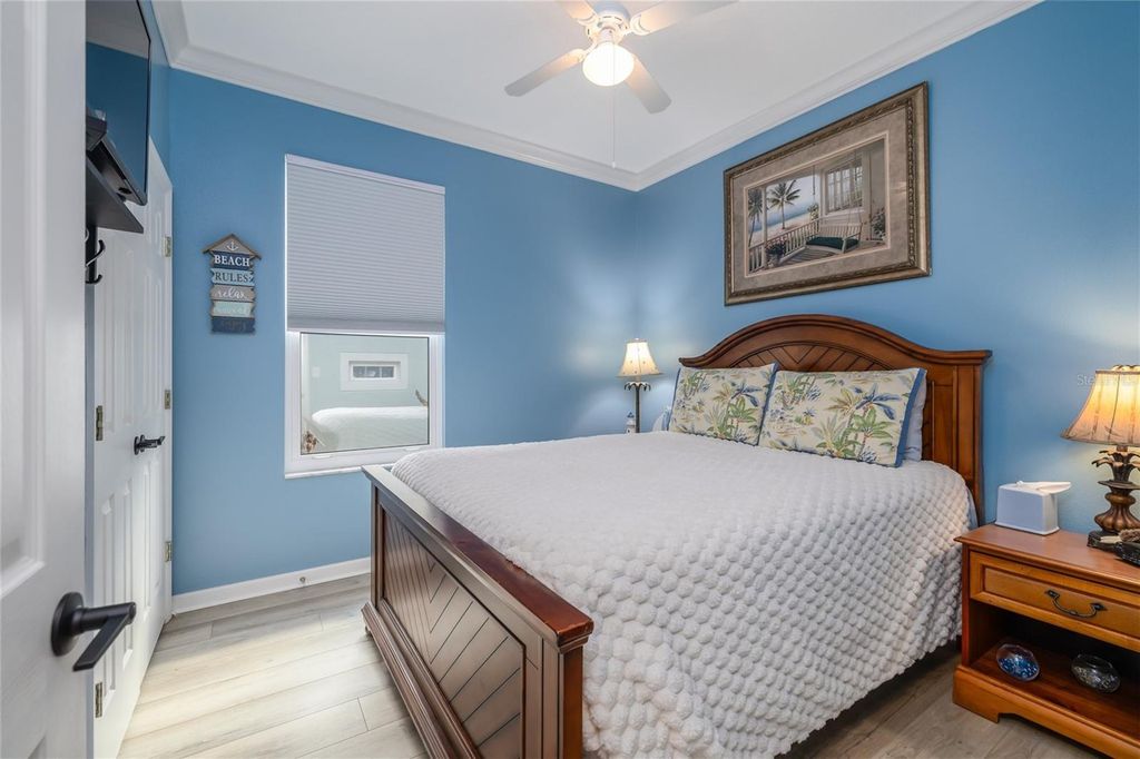 Image 26 of property listing at 526 HERON POINT WAY, Deland, FL 32724