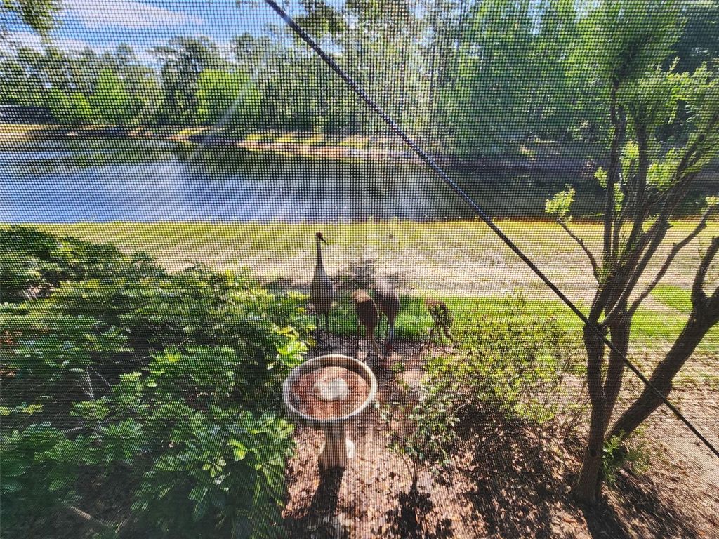 Image 31 of property listing at 526 HERON POINT WAY, Deland, FL 32724