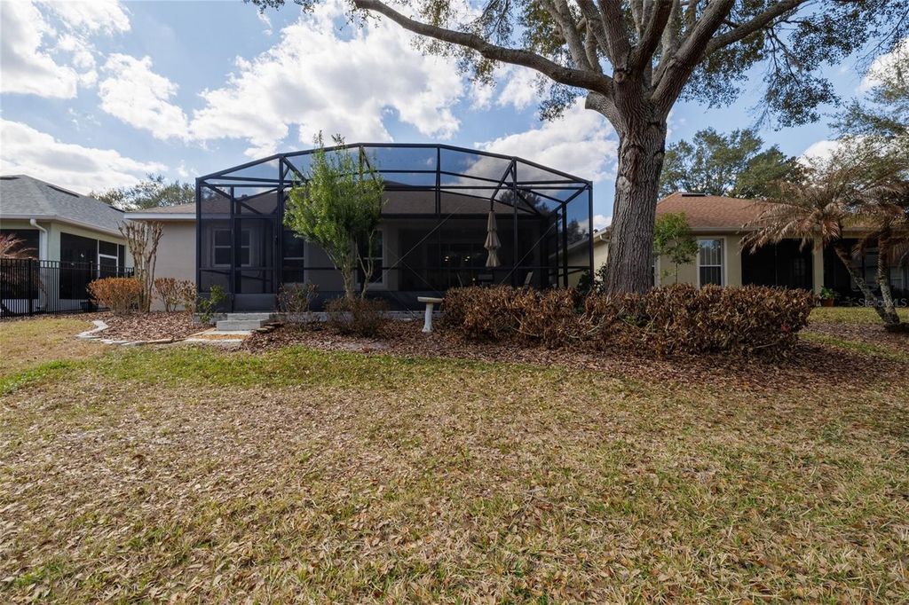 Image 42 of property listing at 526 HERON POINT WAY, Deland, FL 32724