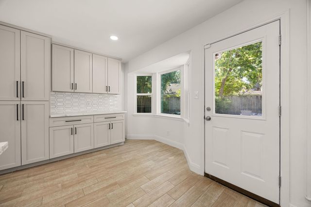 9739 Philmont Drive, Houston, TX 77080