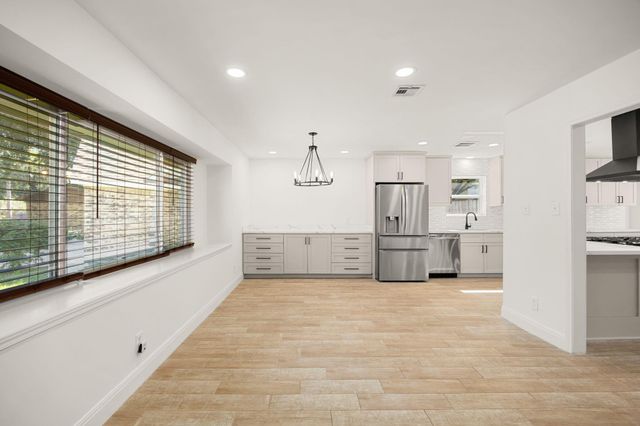 9739 Philmont Drive, Houston, TX 77080