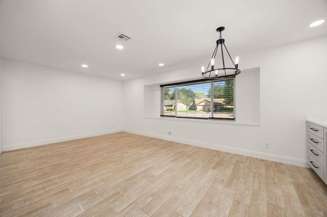 9739 Philmont Drive, Houston, TX 77080