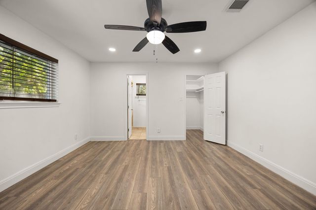 9739 Philmont Drive, Houston, TX 77080