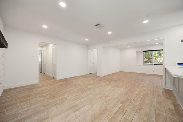 9739 Philmont Drive, Houston, TX 77080