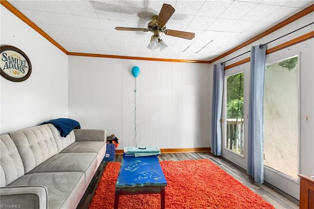 2709 Konnoak Drive, Winston-salem, NC 27127