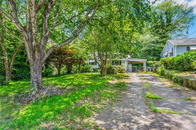 2709 Konnoak Drive, Winston-salem, NC 27127