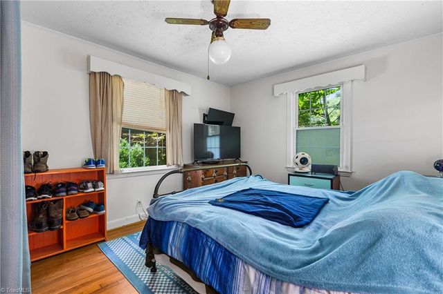 2709 Konnoak Drive, Winston-salem, NC 27127