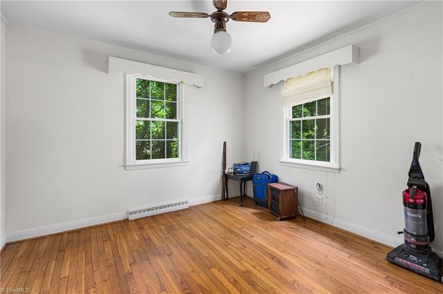 2709 Konnoak Drive, Winston-salem, NC 27127