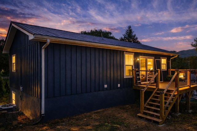 230 Pisgah Road, Andrews, NC 28901