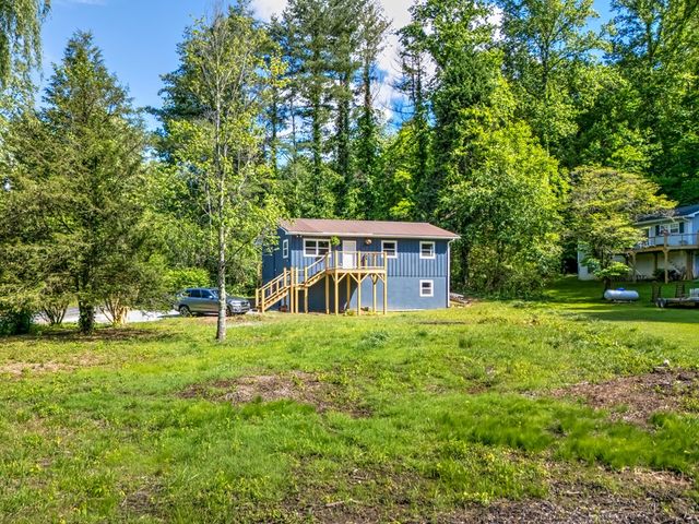 230 Pisgah Road, Andrews, NC 28901