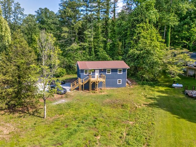 230 Pisgah Road, Andrews, NC 28901