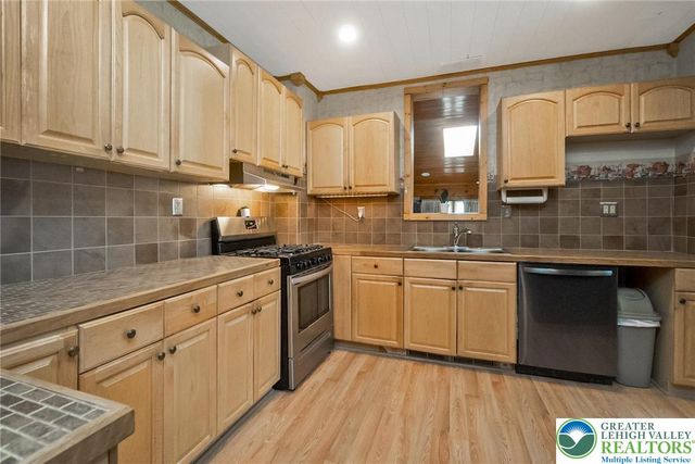 25 North 4th Street, Coplay Boro, PA 18037